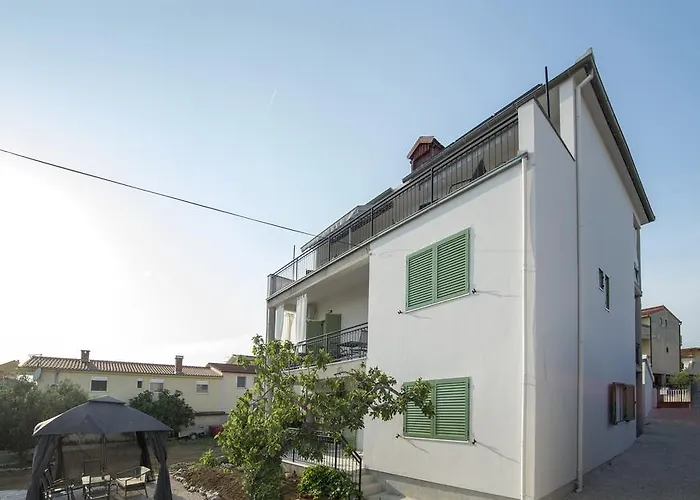 Gambera Apartmán Pirovac